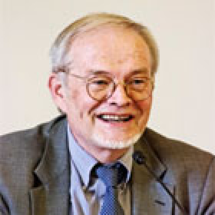 Dr. Hans Bertram